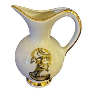 Vintage Naaman Israel
Porcelain Pitcher Gold Trim Made in Israel Judaica Art